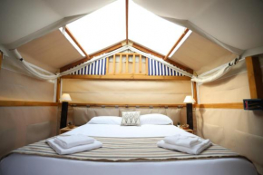 Glamping Italia 90 Mini Lodges Domaso